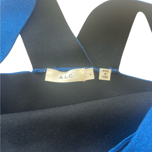 A.L.C. Blue Metallic La Top Size Large - Picture 2 of 6